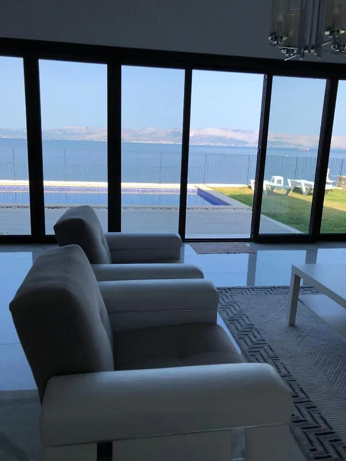 Villa Chios Ormen Çeşme