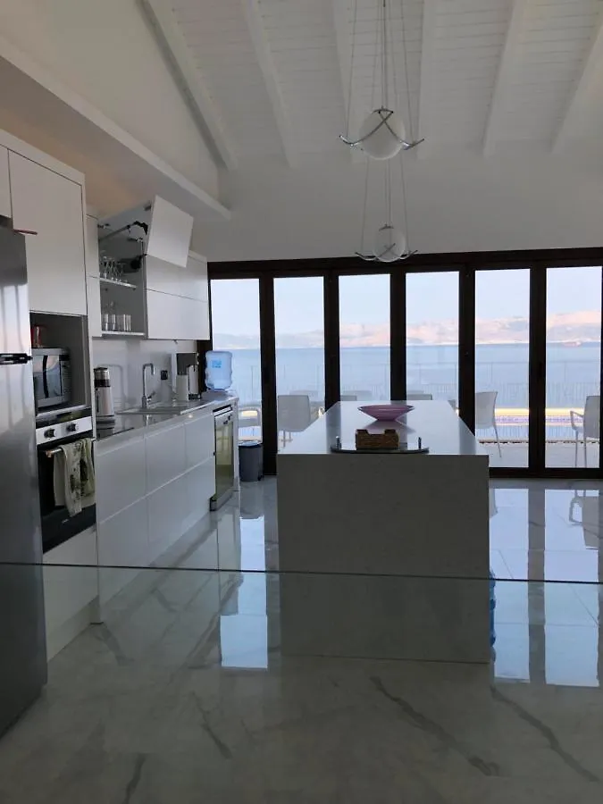 Villa Chios Ormen Çeşme
