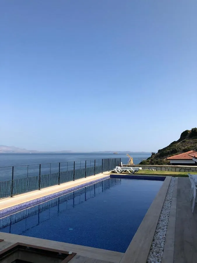 Villa Chios Ormen Çeşme 0*,