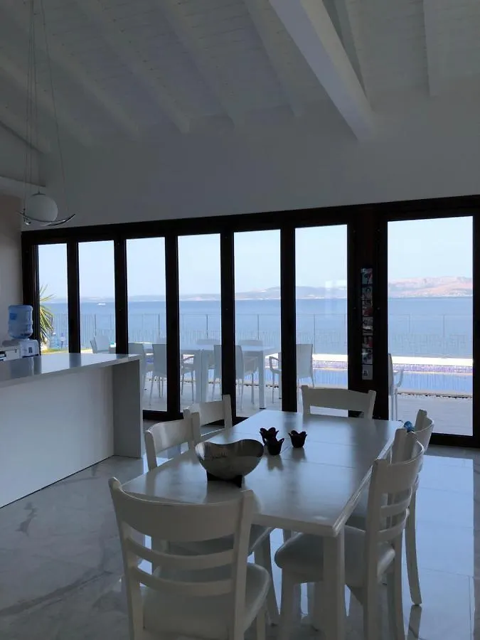 Villa Chios Ormen Çeşme
