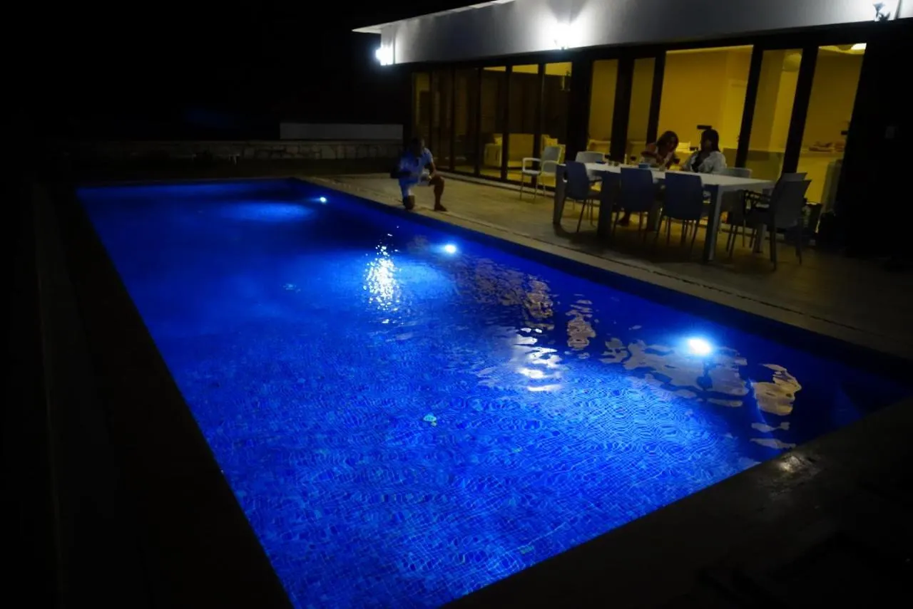 Villa Chios Ormen Çeşme